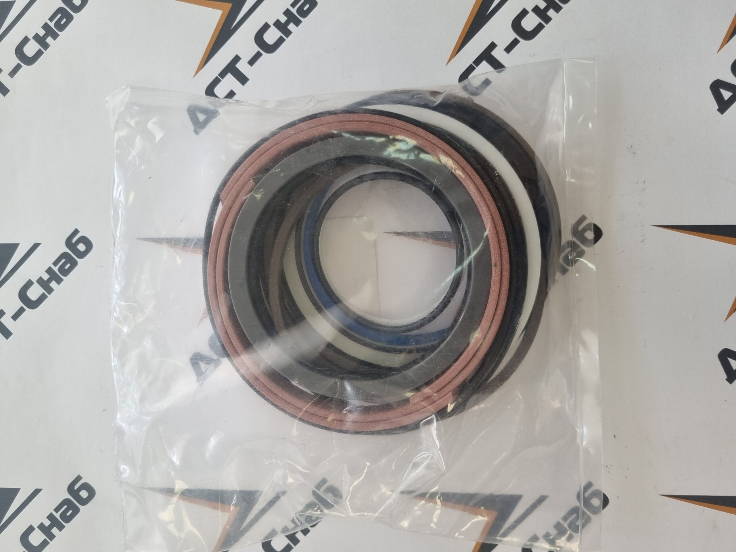 Ремкомплект гидроцилиндра стрелы 31Y1-15885 Ремкомплект гидроцилиндра стрелы 31Y1-15885